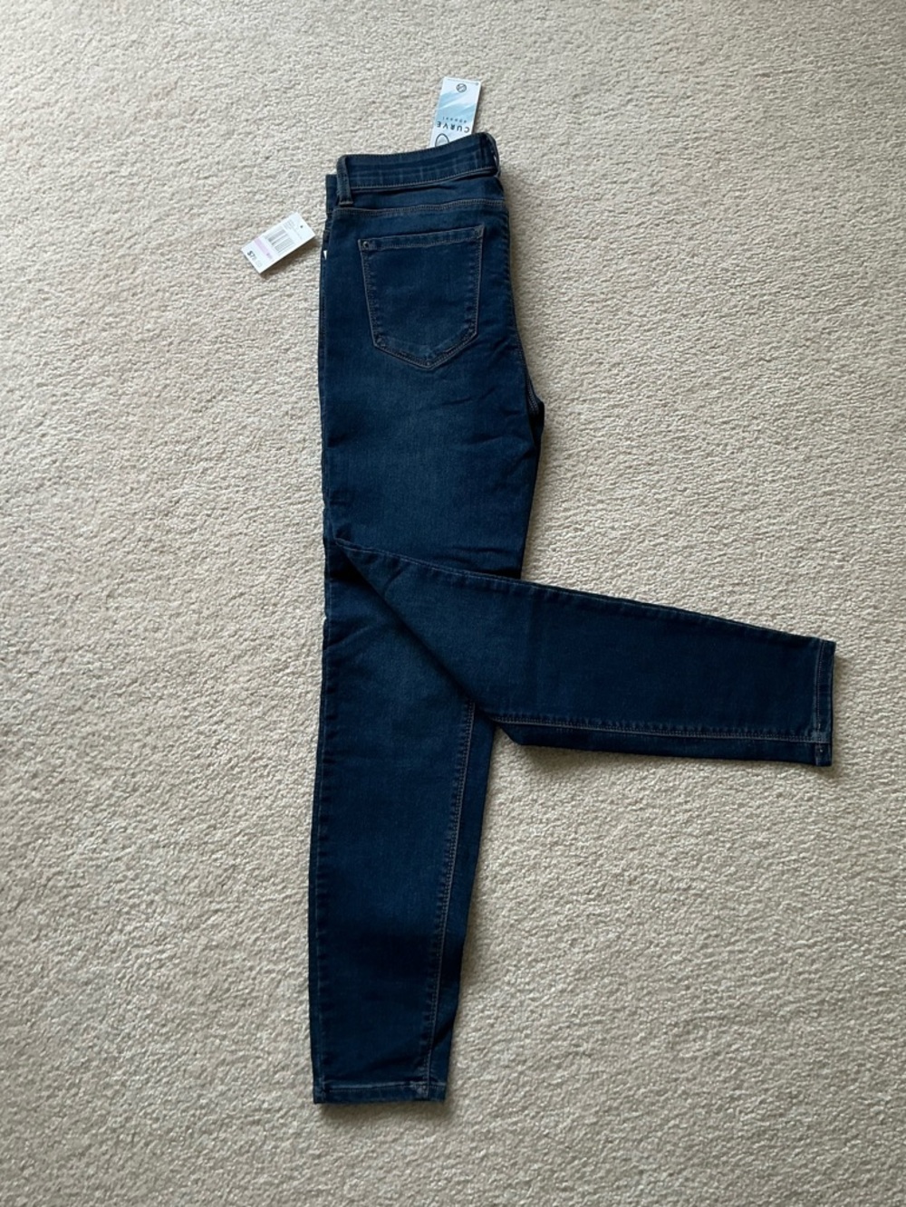 NWT Curve Appeal High Rise Skinny Jeans - Size 6